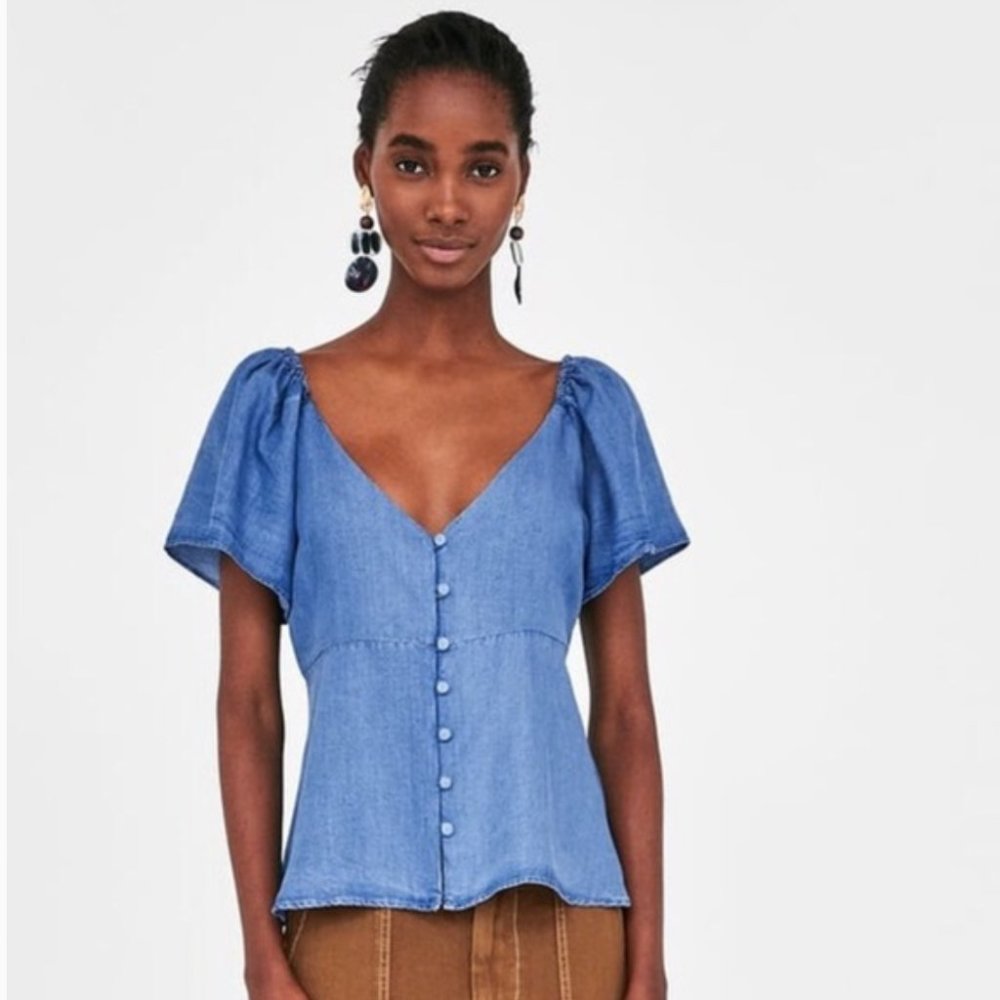 Zara Chambray Denim Flowing Top with Sweetheart Neckline and Button Detail